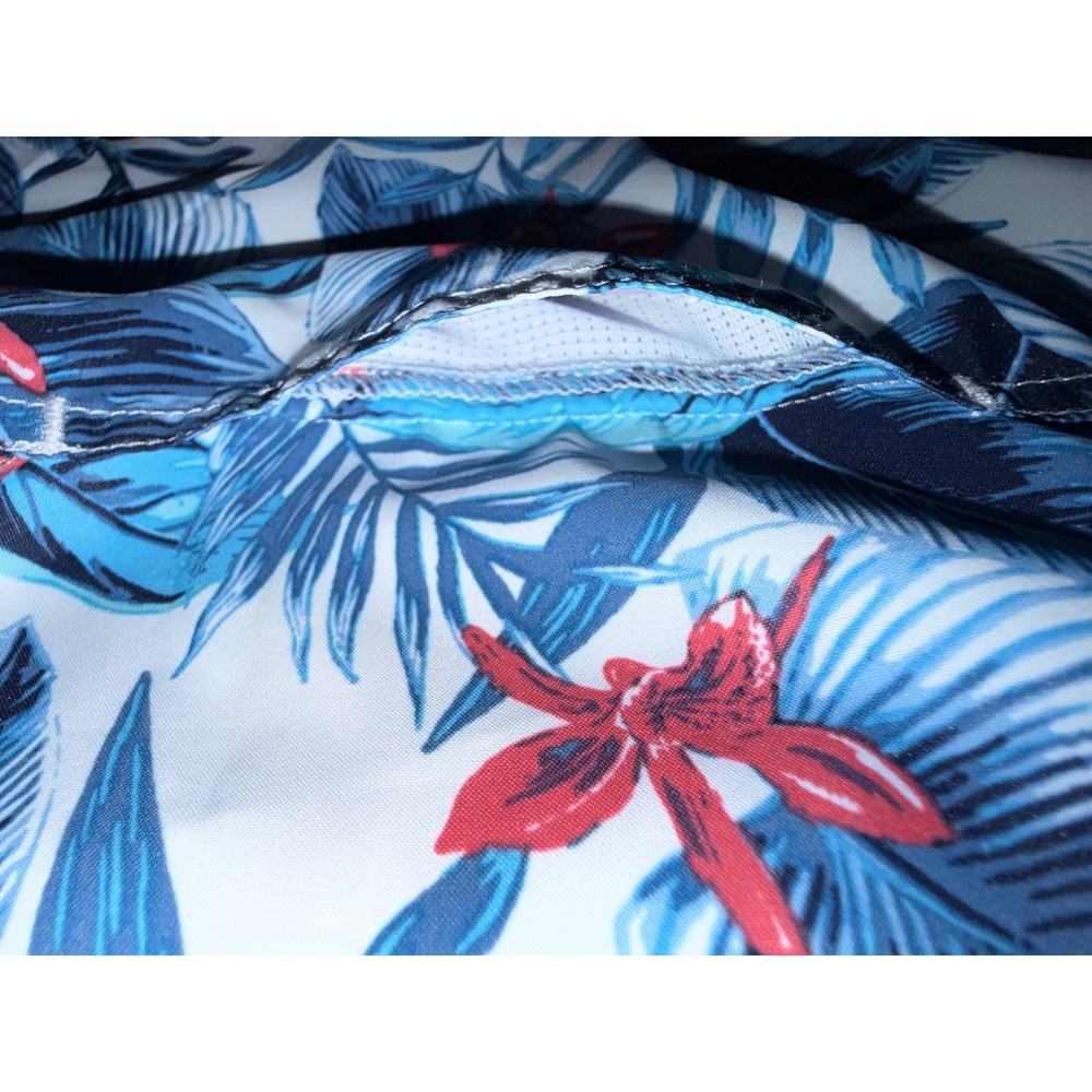 IZOD Button Down Mens Medium Blue Saltwater Tropical Floral UPF-45‎ Shirt - Picture 8 of 12